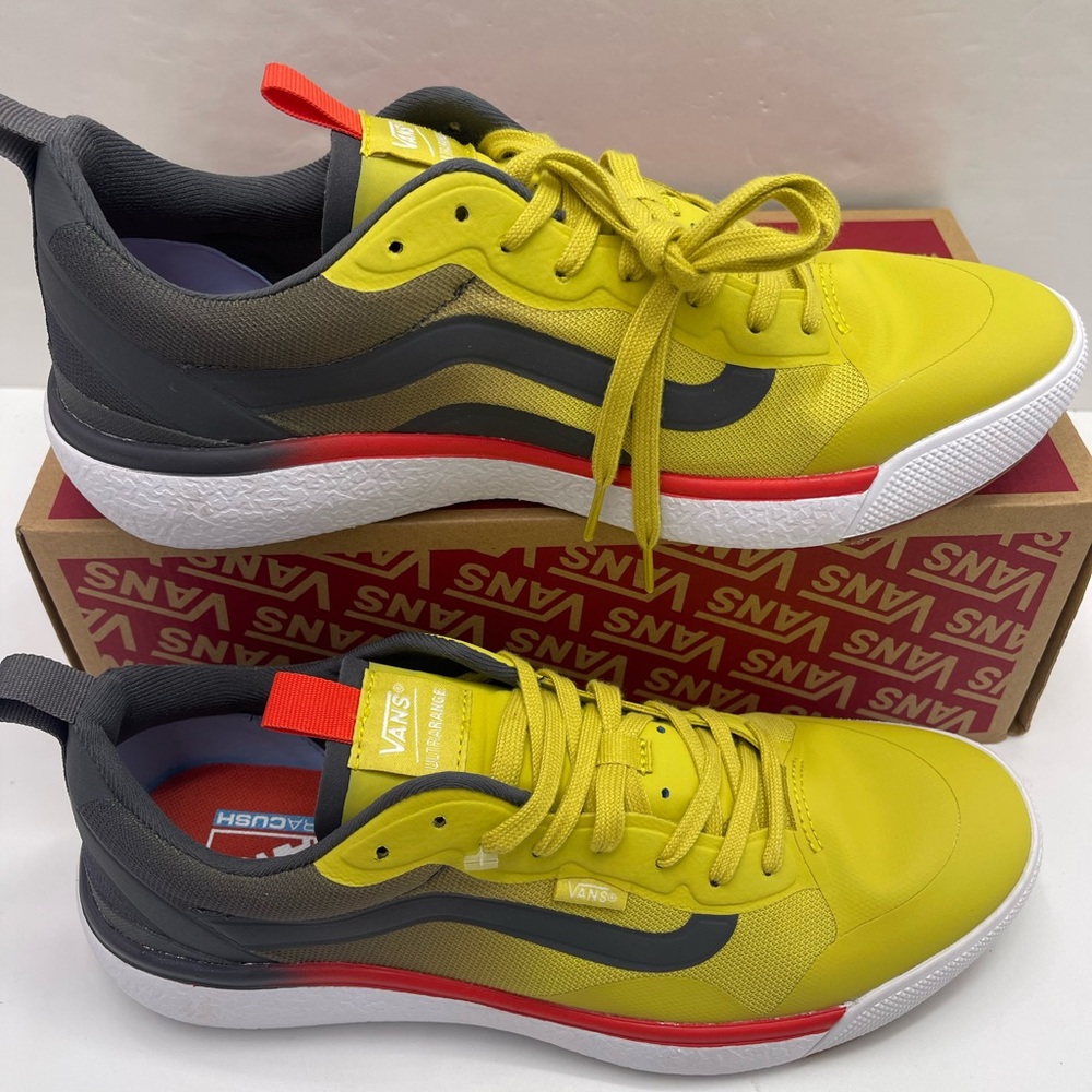 Vans WMNS Mte Ultrarange Exo
Sulphur
VN000CWCD2P Sneakers - Picture 6 of 16